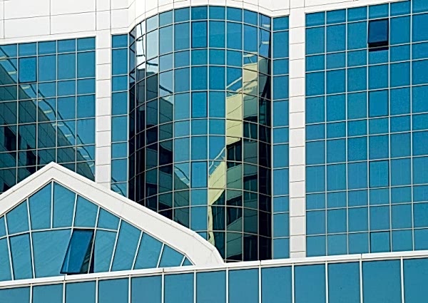 Yakın Doğu Üniversitesi 4